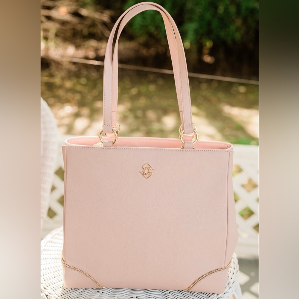 Glass Ladder & Co. Michelle Tote in Blush Size: Small
